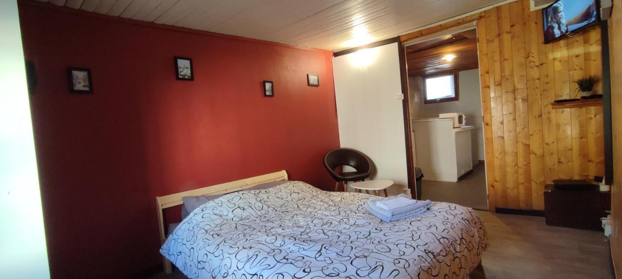 Studio Hypercentre A 2 Pas De La Gare. Appart N°3 Agen Bagian luar foto